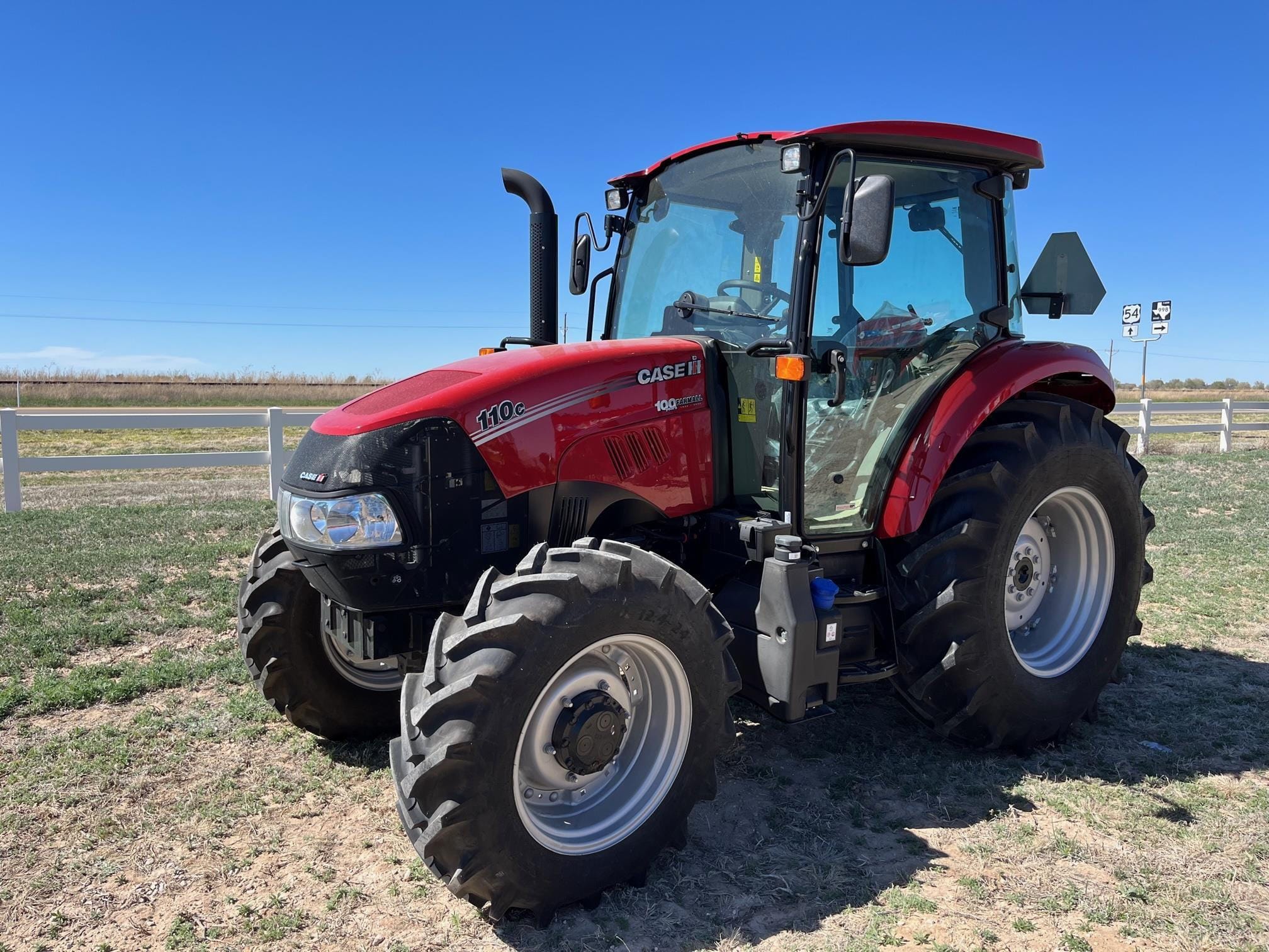 2023 Case IH Farmall 110C Equipment Image0