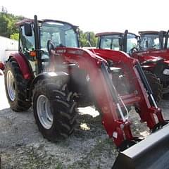 Image of Case IH Farmall 110C equipment image 4