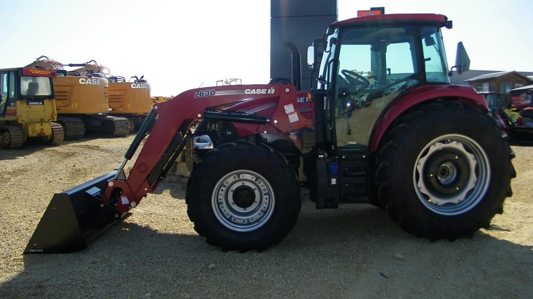 Image of Case IH Farmall 110C Image 0