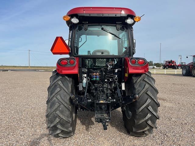 Image of Case IH Farmall 115A equipment image 2