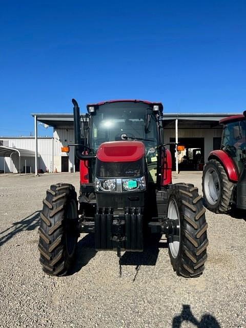 Image of Case IH Farmall 120C equipment image 2