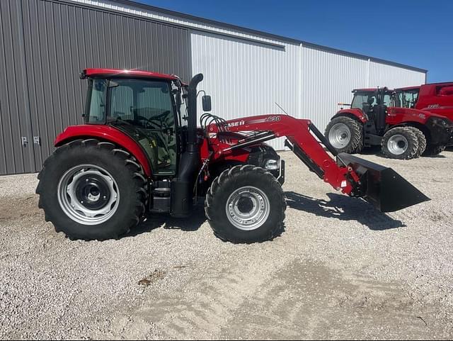 Image of Case IH Farmall 120C equipment image 1