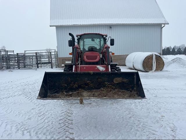 Image of Case IH Farmall 120C equipment image 1