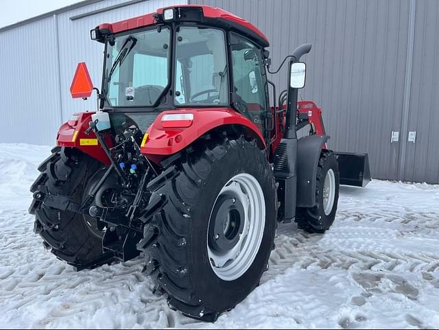 Image of Case IH Farmall 120C equipment image 2