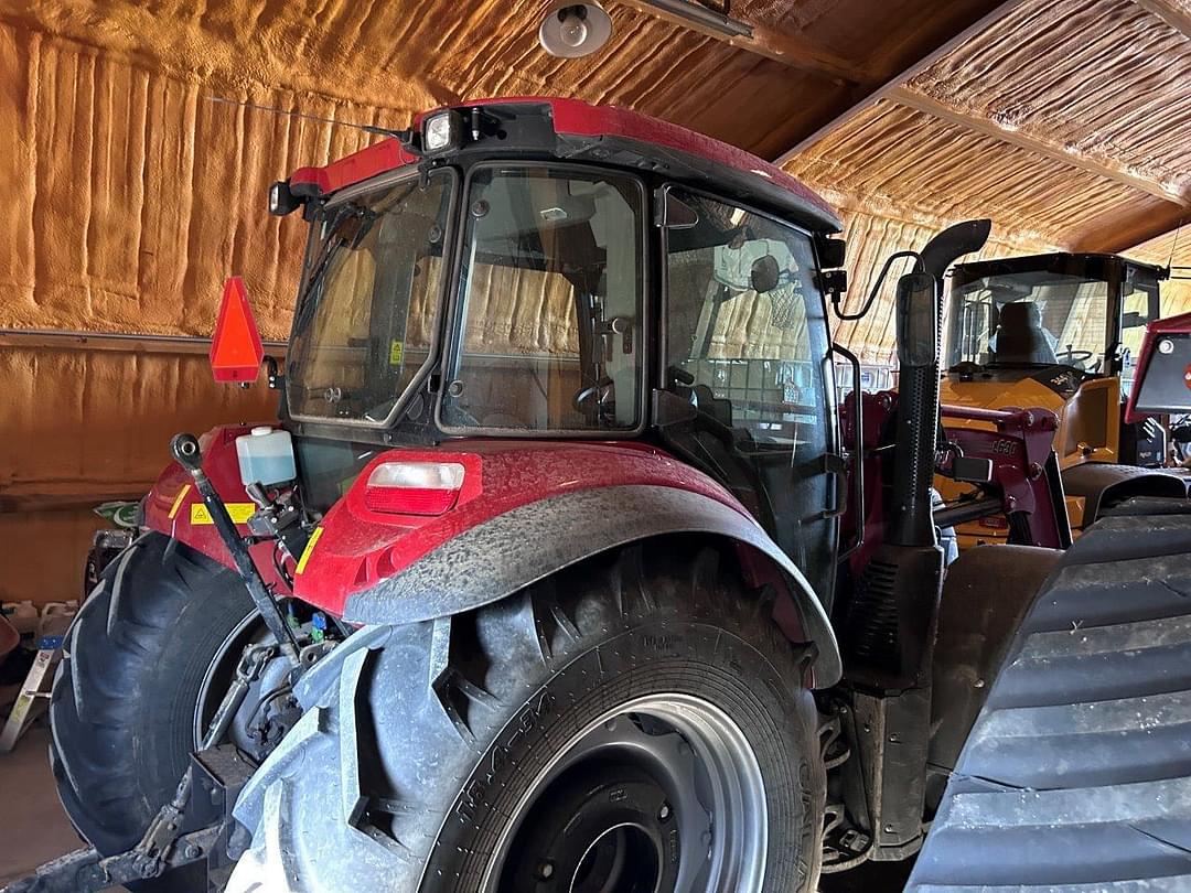 Image of Case IH Farmall 120C Primary image