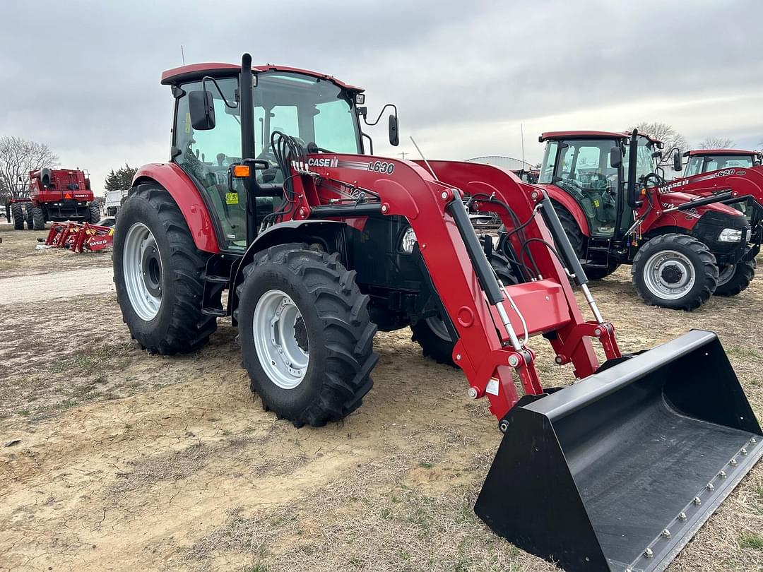 Image of Case IH Farmall 120C Image 1