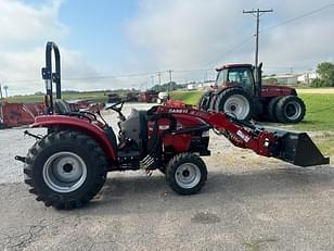 Main image Case IH Farmall 35C 6