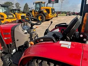 Main image Case IH Farmall 35C 9