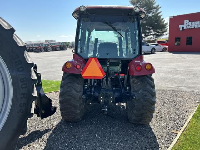 Image of Case IH Farmall 40C equipment image 4