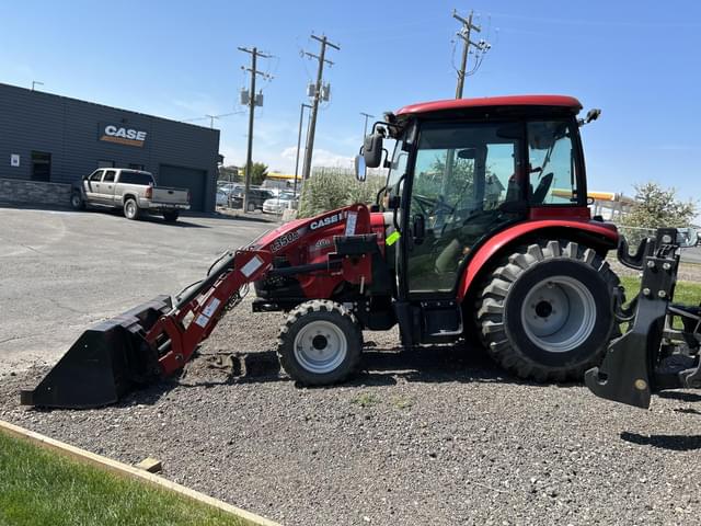Image of Case IH Farmall 40C equipment image 3