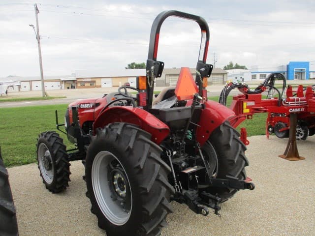 Image of Case IH Farmall 50A equipment image 3
