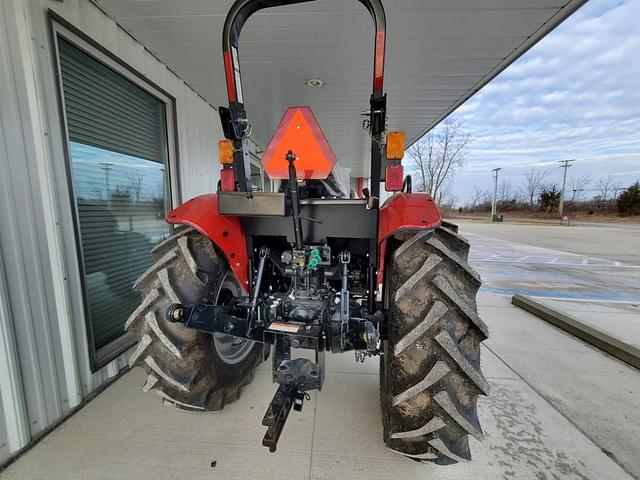 Image of Case IH Farmall 60A equipment image 1