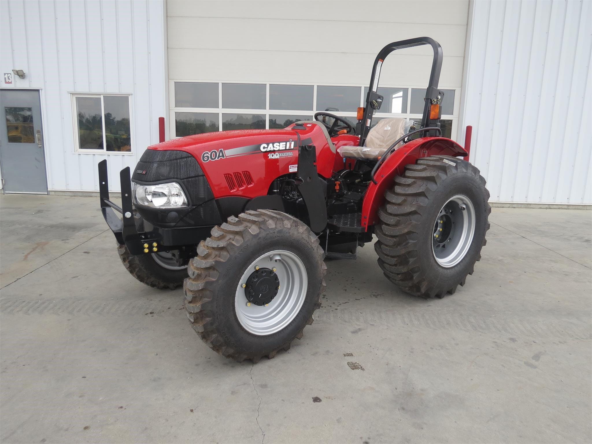 Main image Case IH Farmall 60A