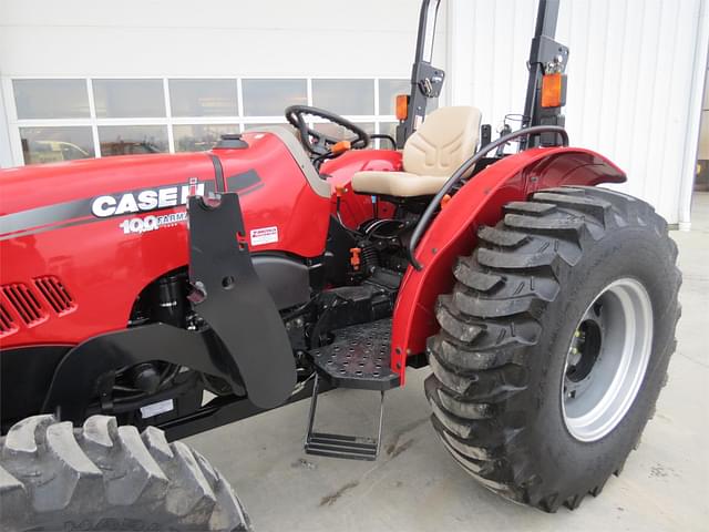 Image of Case IH Farmall 60A equipment image 1