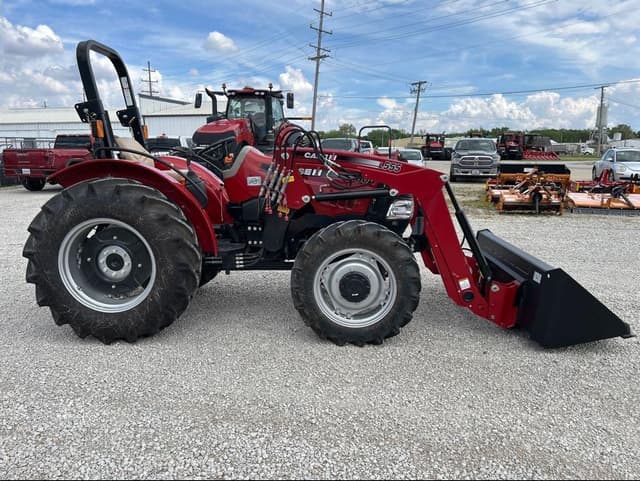 Image of Case IH Farmall 60A equipment image 1