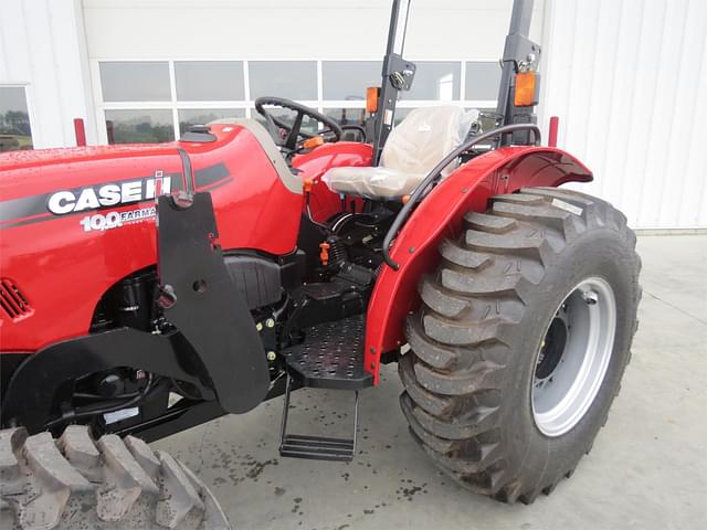 Image of Case IH Farmall 60A equipment image 1