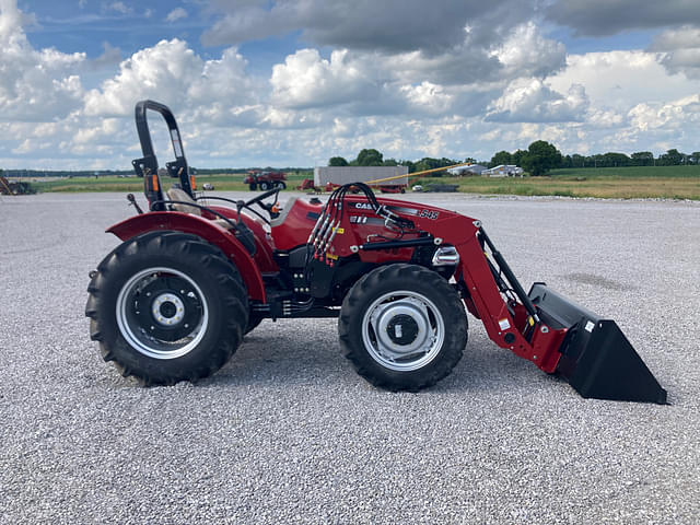 Image of Case IH Farmall 60A equipment image 1