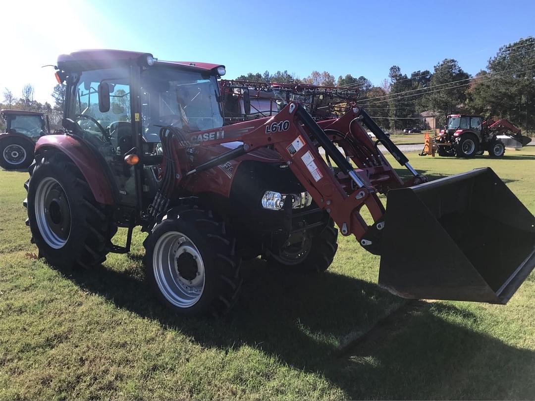 Image of Case IH Farmall 65A Primary image