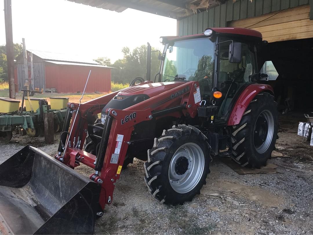 Image of Case IH Farmall 65A Primary image