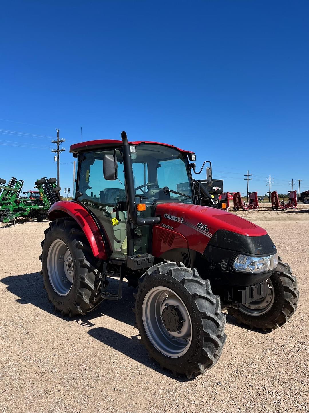 Image of Case IH Farmall 65C Primary image