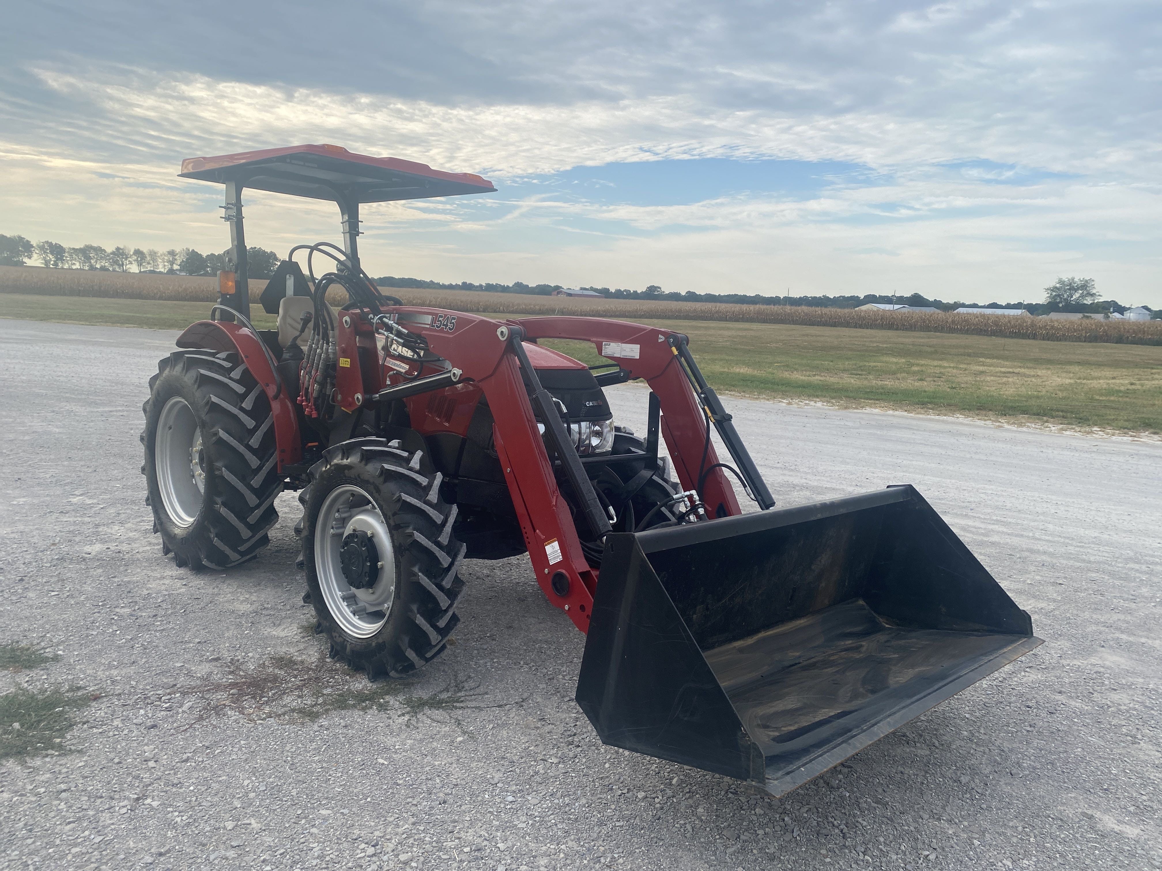 Main image Case IH Farmall 70A