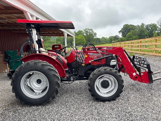 Image of Case IH Farmall 70A equipment image 1