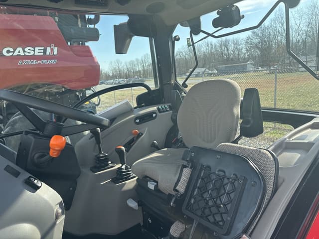 Image of Case IH Farmall 75A equipment image 1