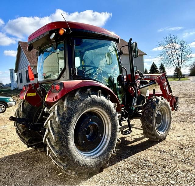 Image of Case IH Farmall 75A equipment image 3