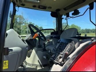 Image of Case IH Farmall 75A equipment image 2