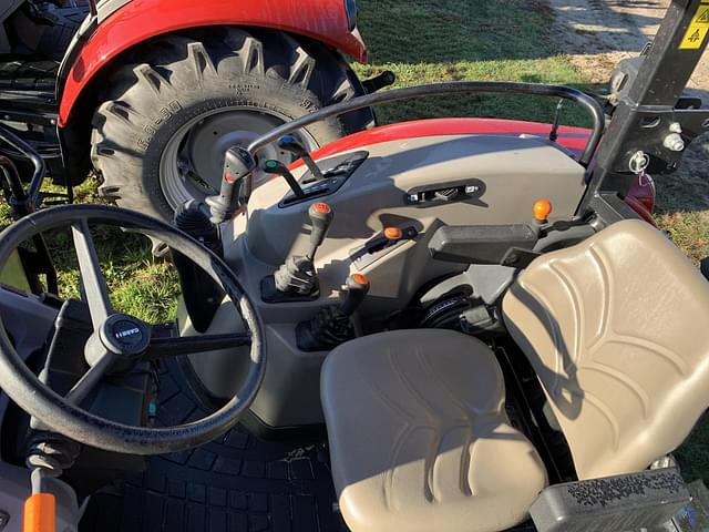 Image of Case IH Farmall 75A equipment image 4