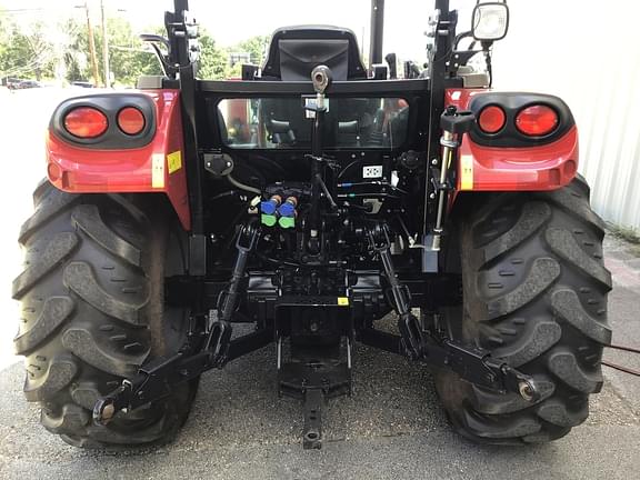 Image of Case IH Farmall 75A equipment image 3