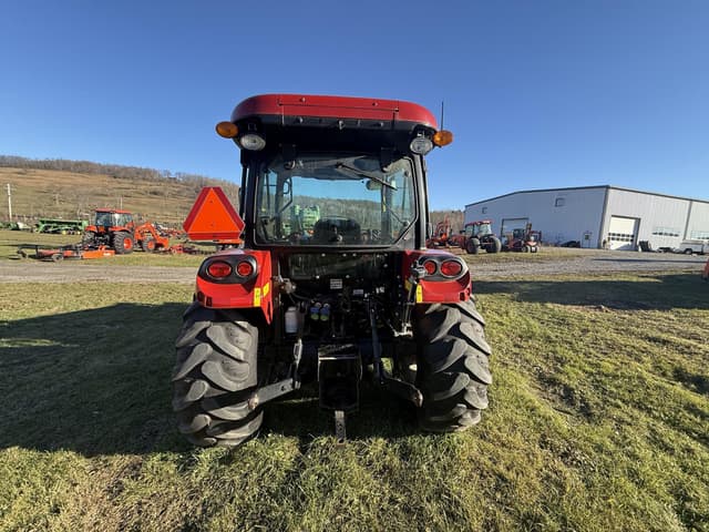 Image of Case IH Farmall 75A equipment image 2