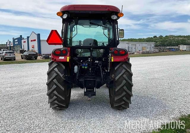 Image of Case IH Farmall 75A equipment image 3