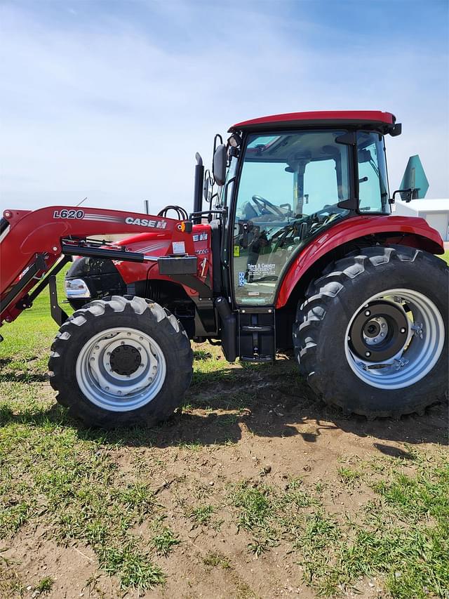 Image of Case IH Farmall 75C equipment image 1