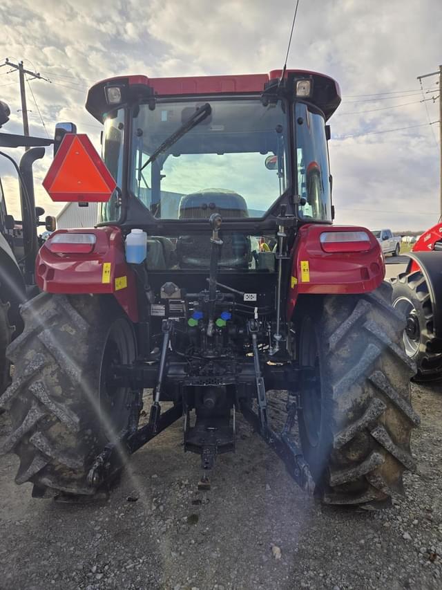 Image of Case IH Farmall 75C equipment image 3