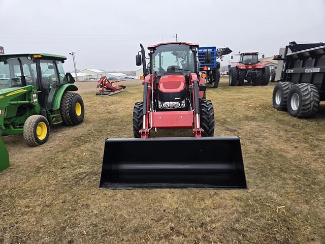 Image of Case IH Farmall 75C equipment image 2