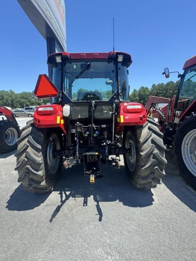 Image of Case IH Farmall 75C equipment image 4