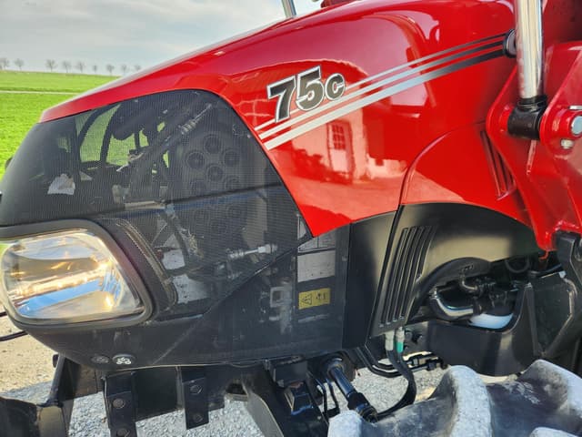 Image of Case IH Farmall 75C equipment image 4