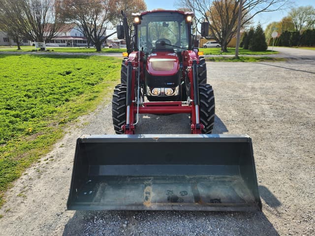 Image of Case IH Farmall 75C equipment image 2