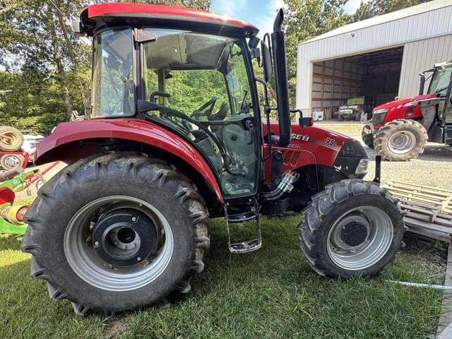 Image of Case IH Farmall 75C equipment image 3