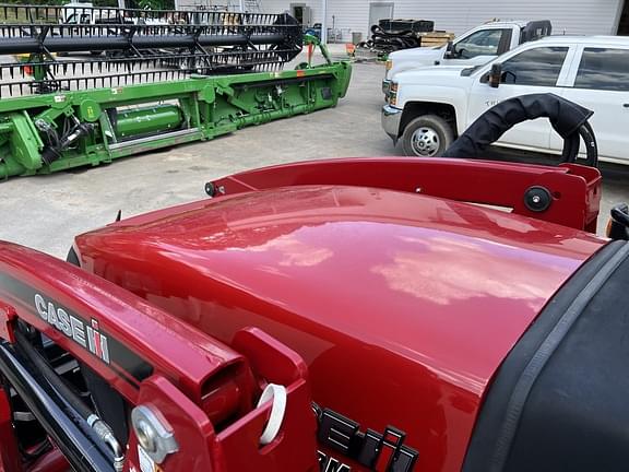 Image of Case IH Farmall 95A equipment image 4