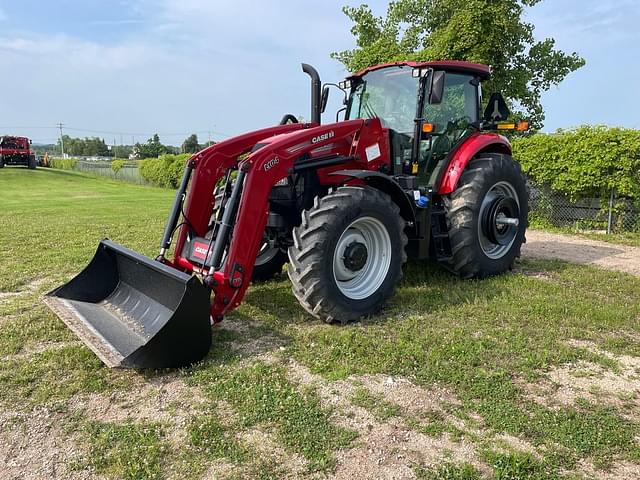 Image of Case IH Farmall 140A equipment image 4