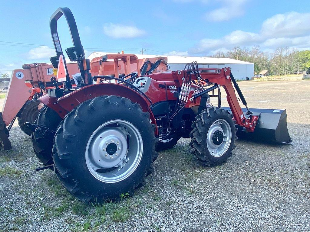 Image of Case IH Farmall 70A Image 1