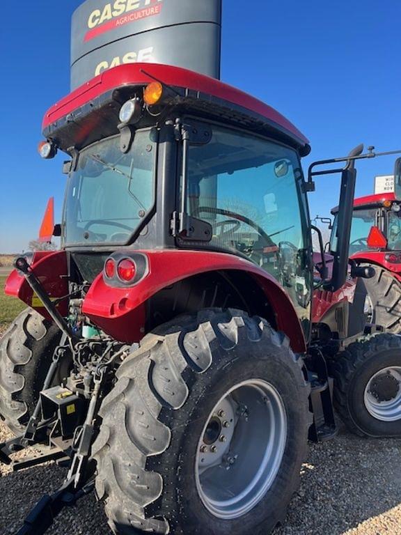 Image of Case IH Farmall 95A equipment image 4