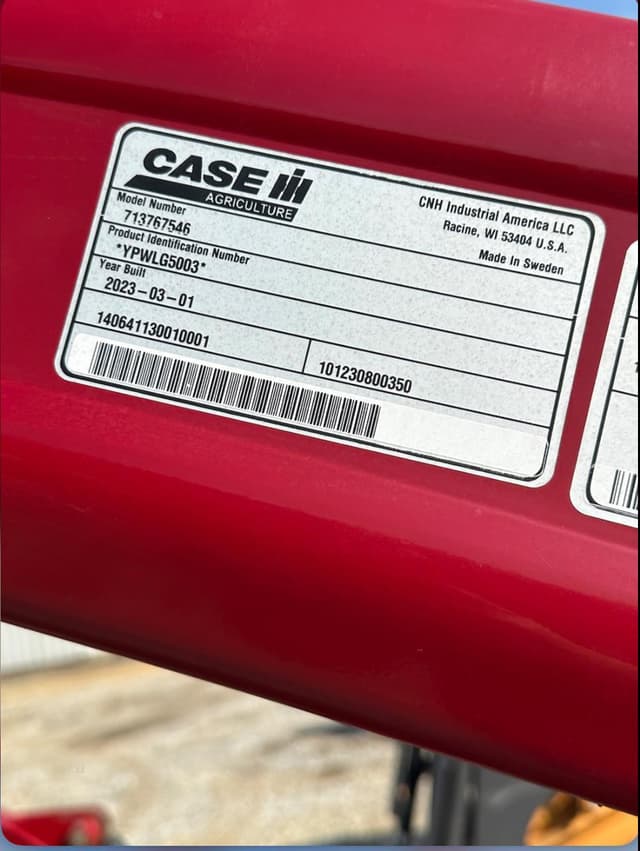 Image of Case IH L104 equipment image 4