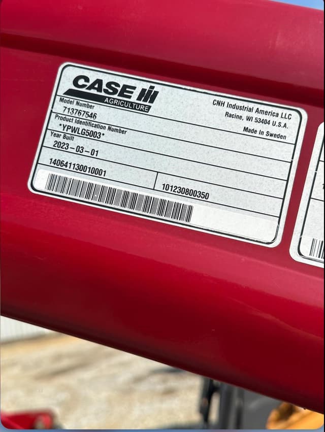 Image of Case IH L104 equipment image 4