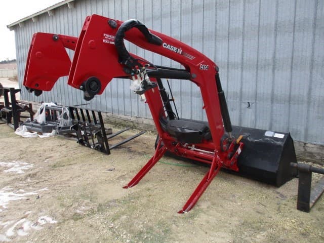 Image of Case IH L114 equipment image 1