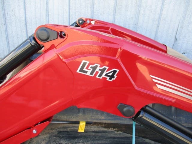 Image of Case IH L114  Image 1