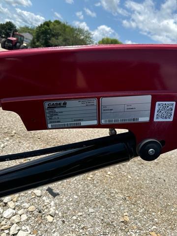 Image of Case IH L575 equipment image 3