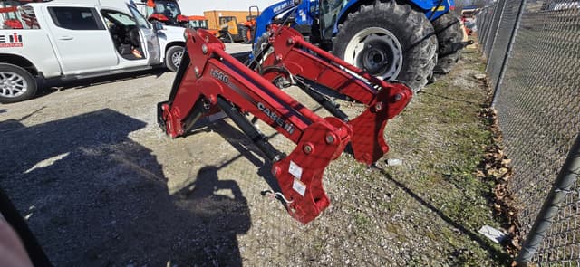 Image of Case IH L630 equipment image 4